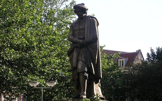 The statue of Rembrandt on the Rembrandt Square in Amsterdam