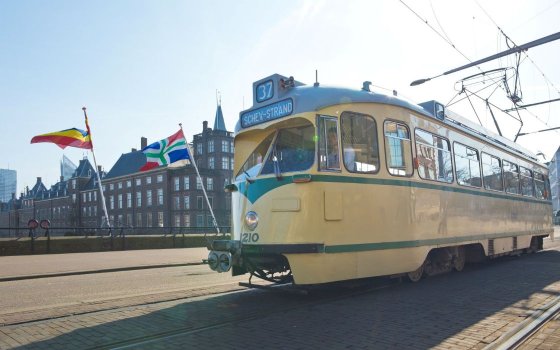 Sightseeing in Den Haag Mit historischer Straßenbahn