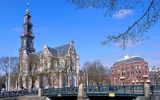 The highest church in amsterdam