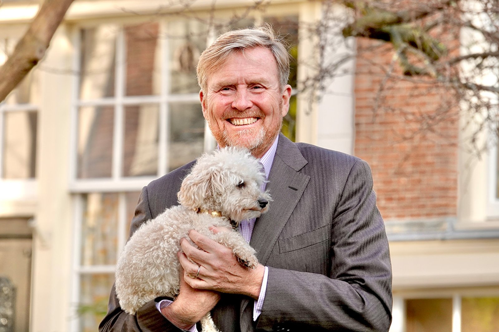 King Willem with dog Mambo