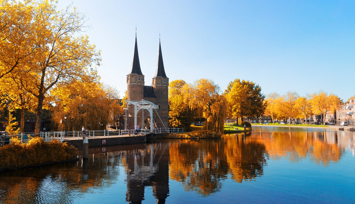 Oostpoort Delft in autumn  Oostpoort Delft in autumn
