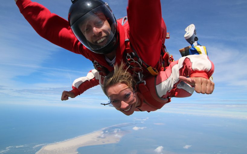 Parachute Jumping On Texel Holland Com