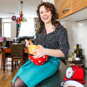 Charlotte Kleyn in the kitchen