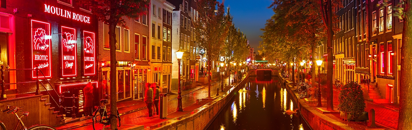 The Red District in Amsterdam - Holland.com